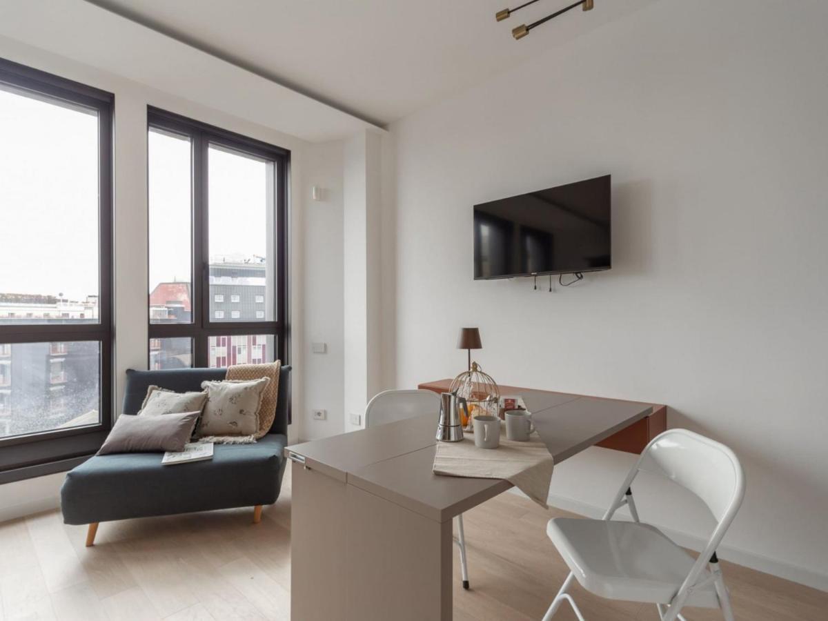 The Best Rent - Monolocale Moderno A Due Passi Dal Duomo Милано Екстериор снимка