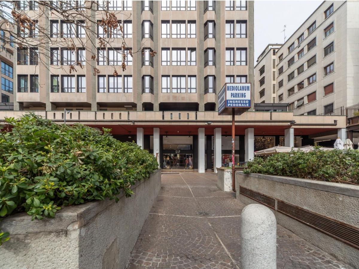 The Best Rent - Monolocale Moderno A Due Passi Dal Duomo Милано Екстериор снимка