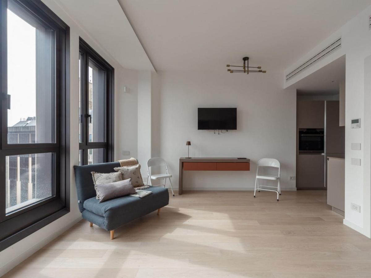 The Best Rent - Monolocale Moderno A Due Passi Dal Duomo Милано Екстериор снимка