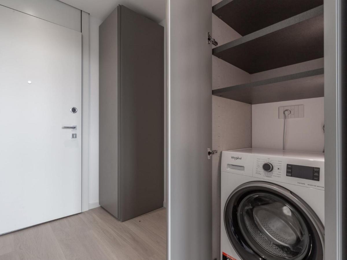 The Best Rent - Monolocale Moderno A Due Passi Dal Duomo Милано Екстериор снимка